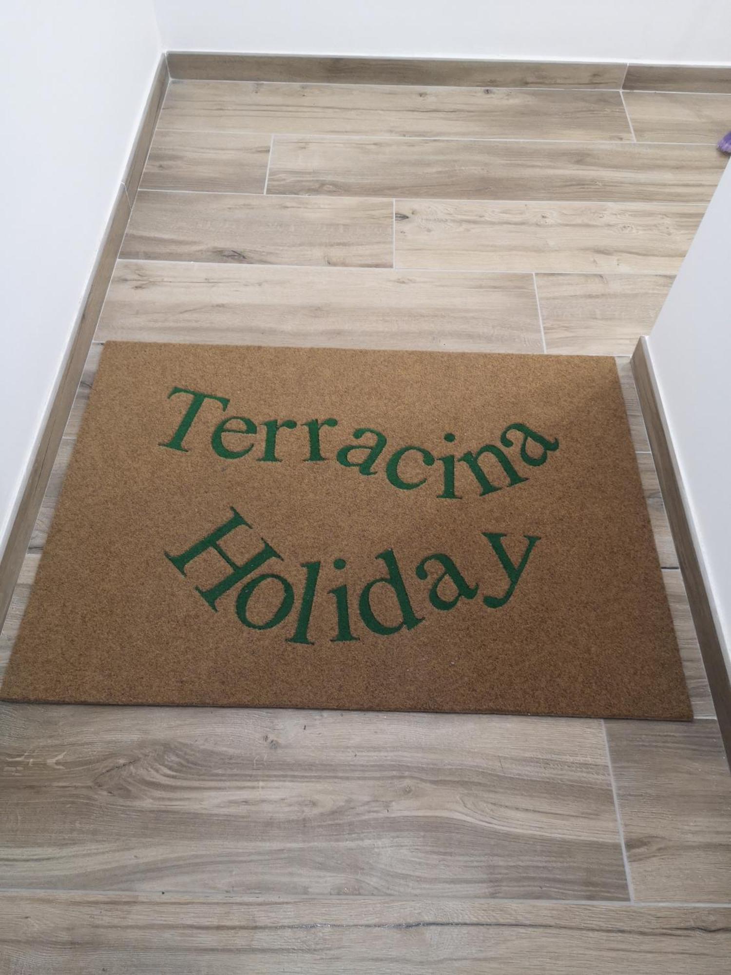 Terracina Holiday Succursale Екстериор снимка